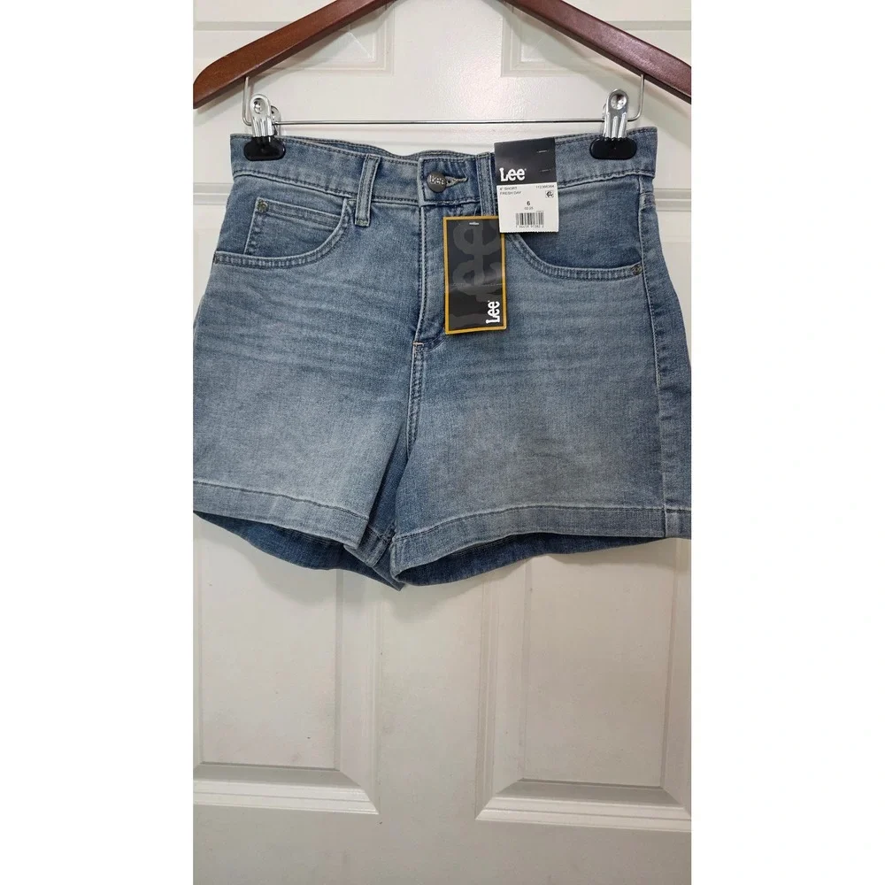 NEW Lee Denim Shorts Womens 6 Blue Fresh Day High Rise 4 Inch 112366364